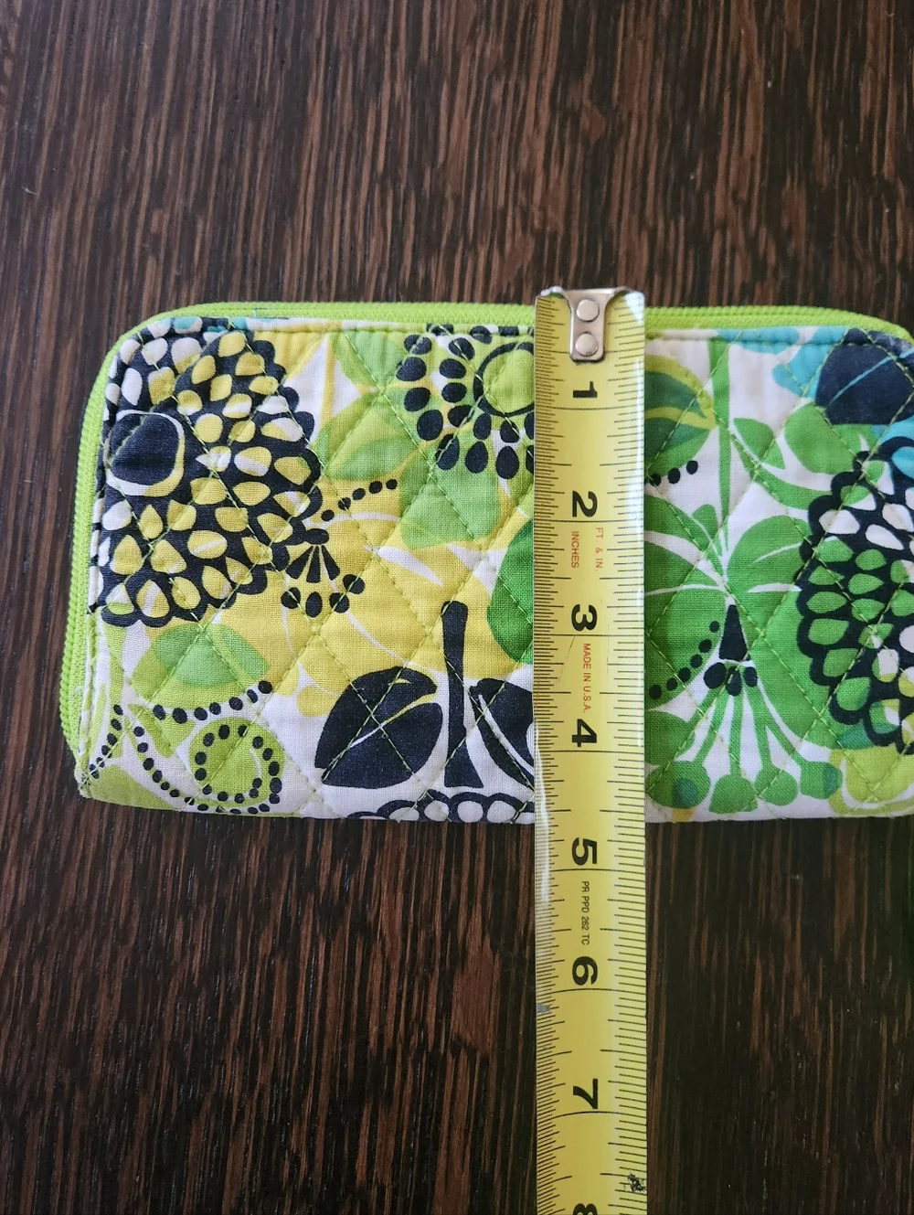 Vera Bradley "Limes Up" Wallet EUC $19 - Picture 6 of 6